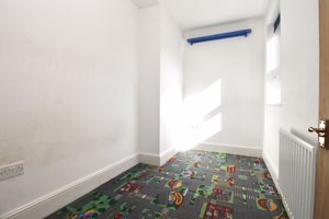 Bedroom- click for photo gallery